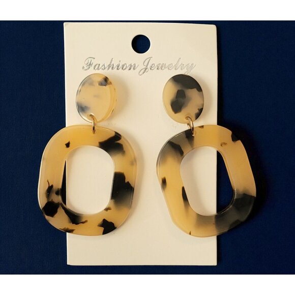 Set of 4 Pairs of Unique Earrings (SKU#3071) - Picture 4 of 5